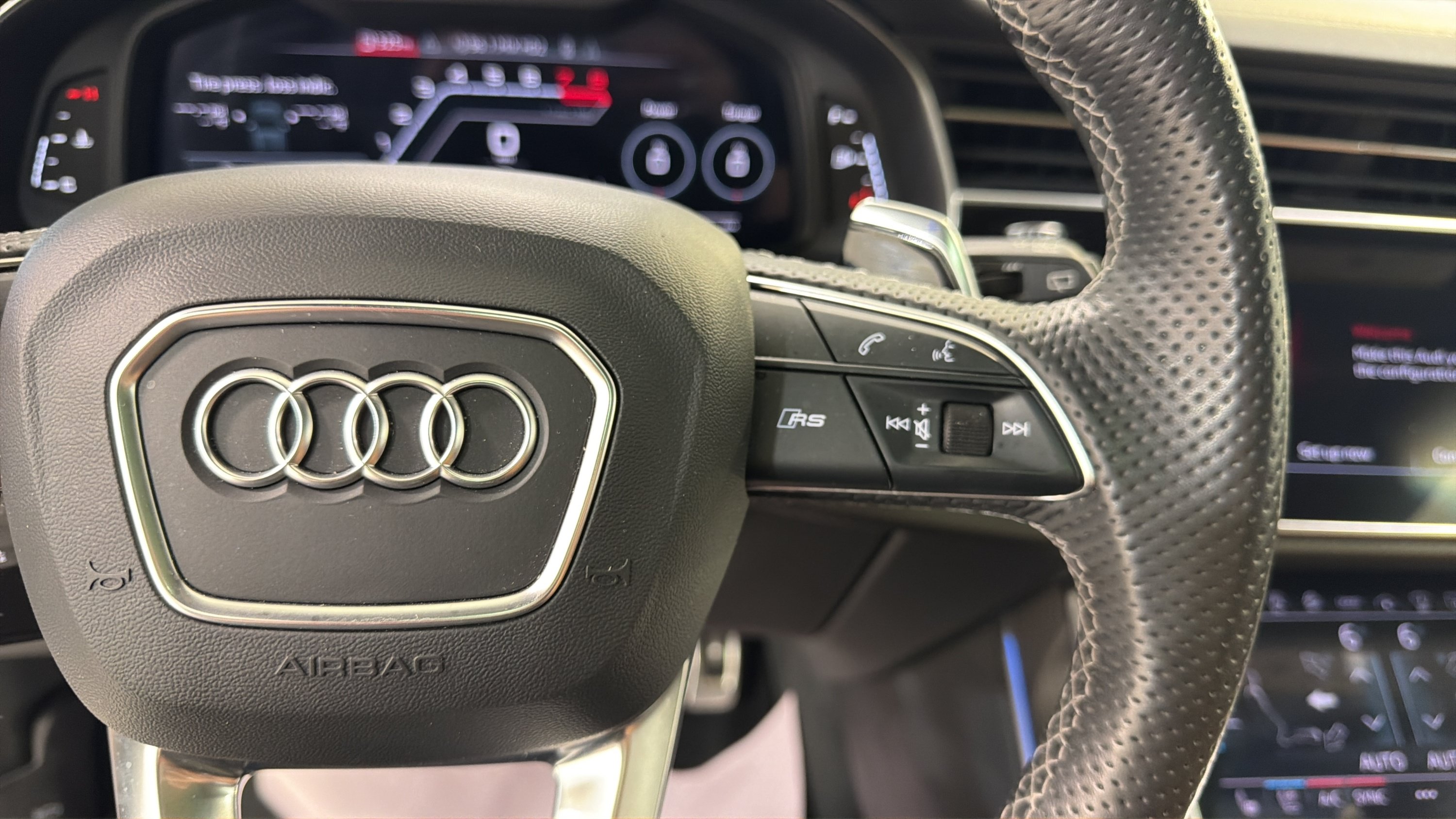 Used 2022 Audi RS Q8 AWD/4WD image 14
