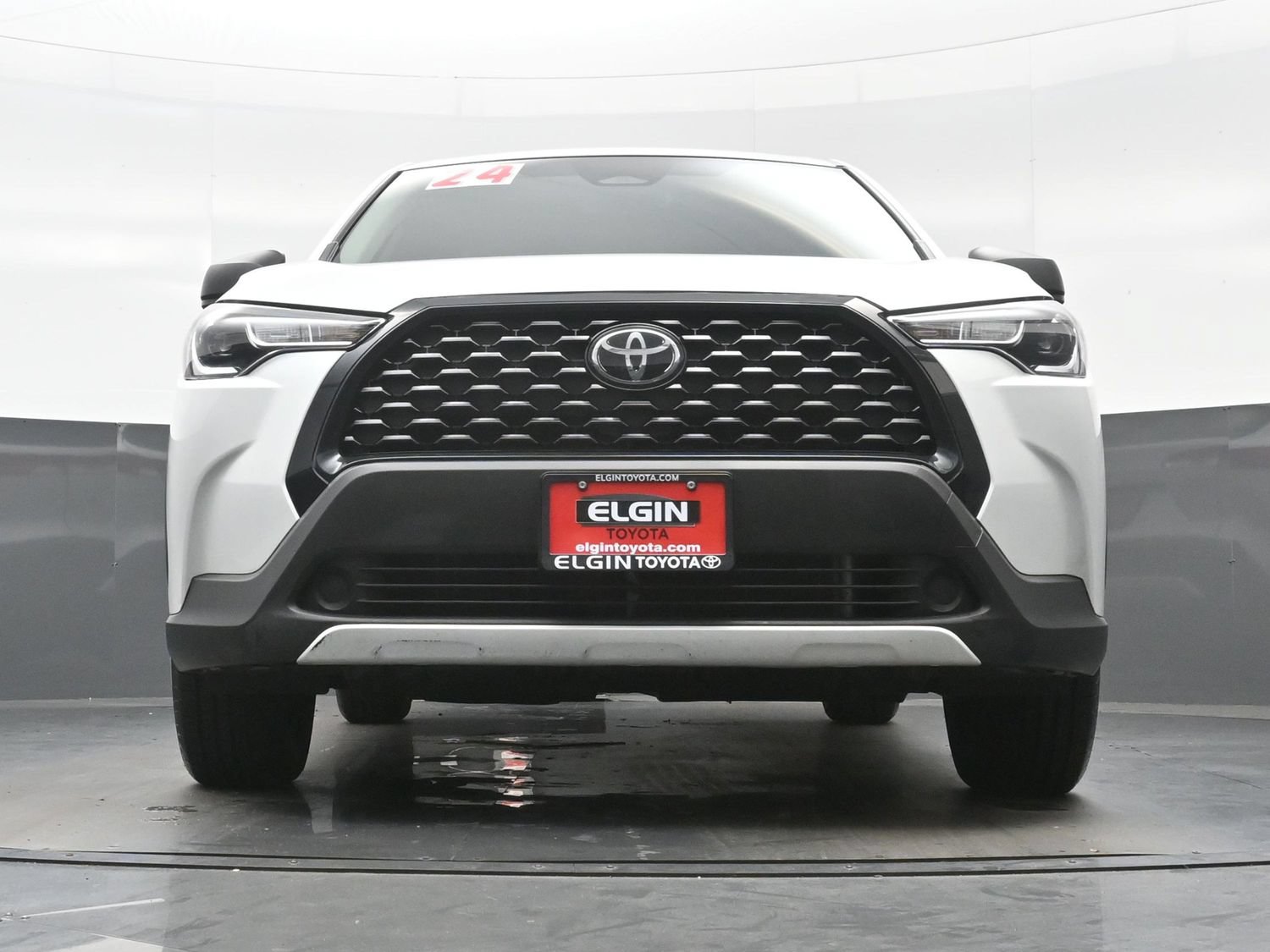 Used 2024 Toyota Corolla Cross L AWD/4WD image 24