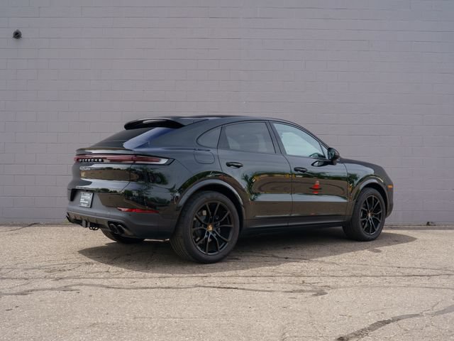 Certified 2026 Porsche Cayenne Coupe AWD/4WD image 7