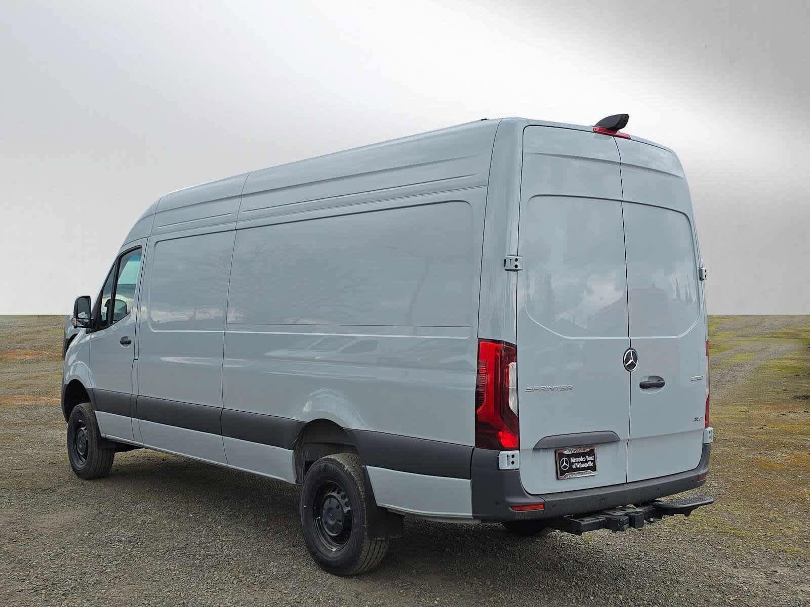 Used 2026 Mercedes-Benz Sprinter 2500 image 5