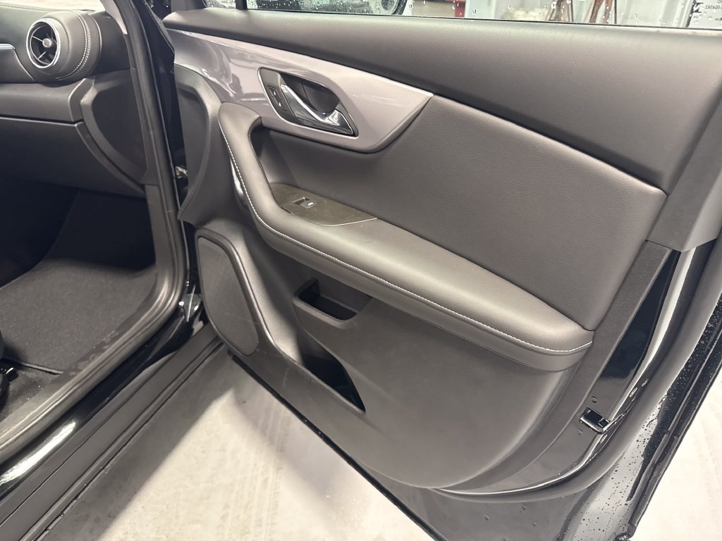 New 2026 Chevrolet Blazer LT FWD image 30