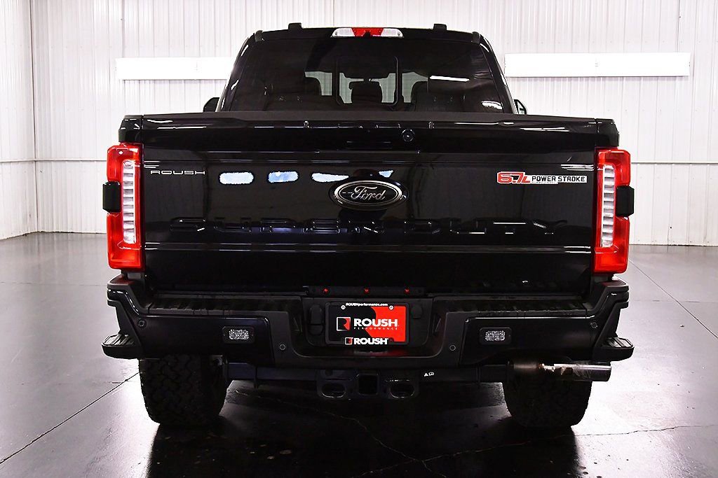 New 2026 Ford F250 Lariat w/ Black Appearance Package AWD/4WD image 6
