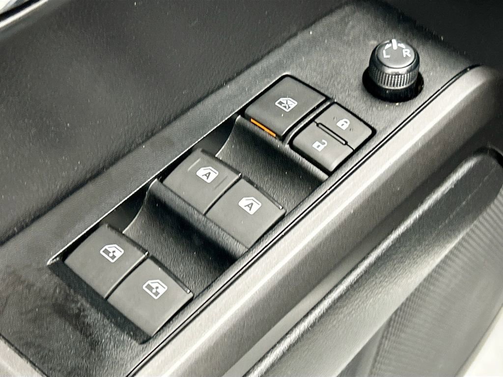 Used 2023 Toyota Tacoma TRD Off-Road AWD/4WD image 21