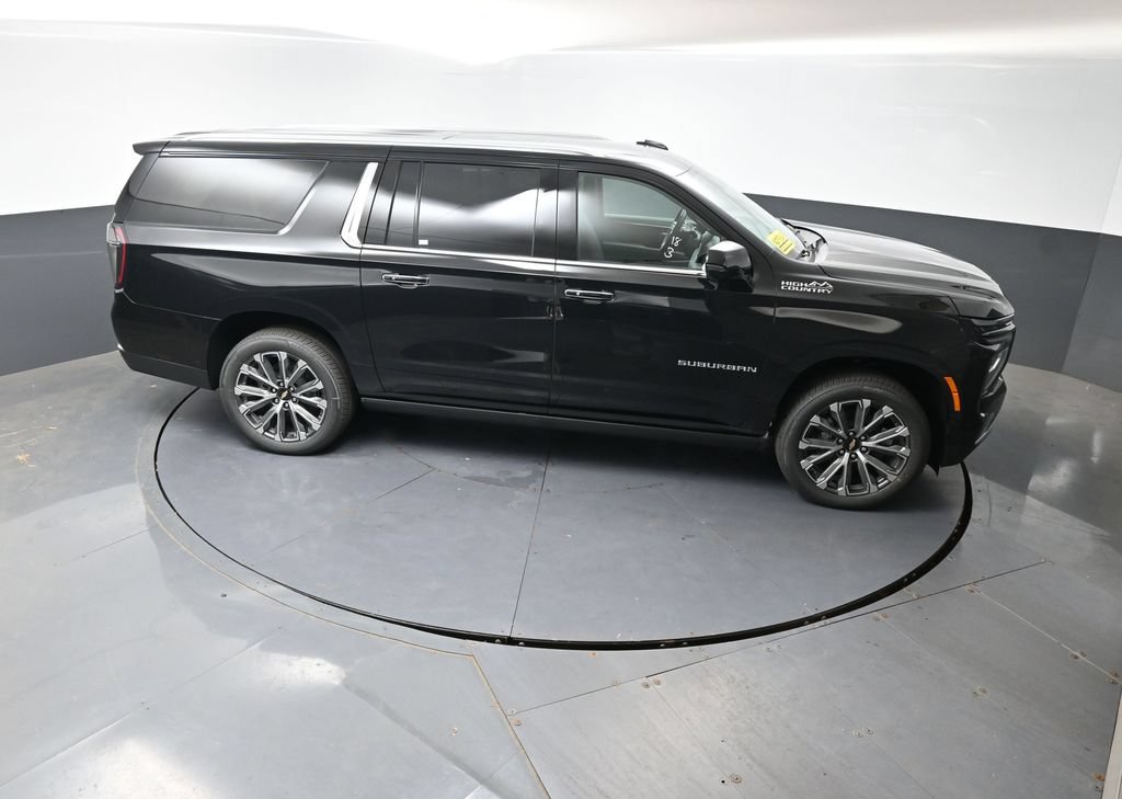 New 2026 Chevrolet Suburban High Country AWD/4WD image 36