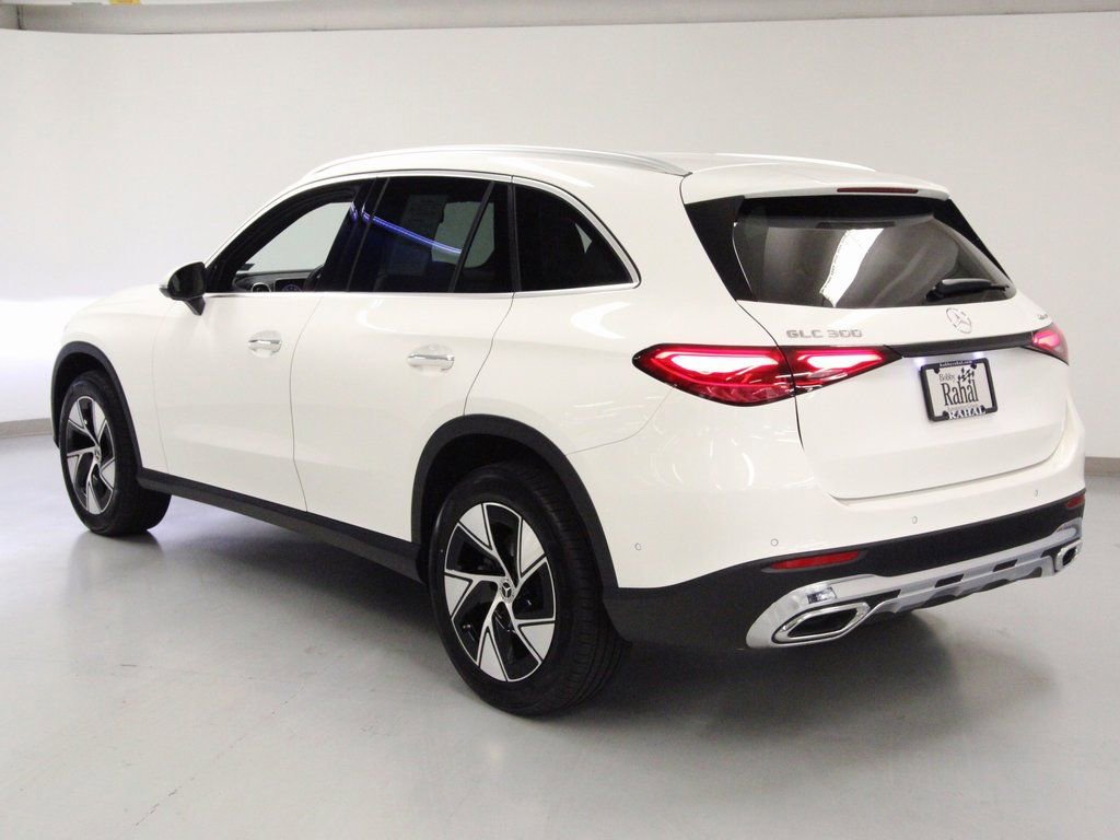 Certified 2024 Mercedes-Benz GLC 300 4MATIC image 8