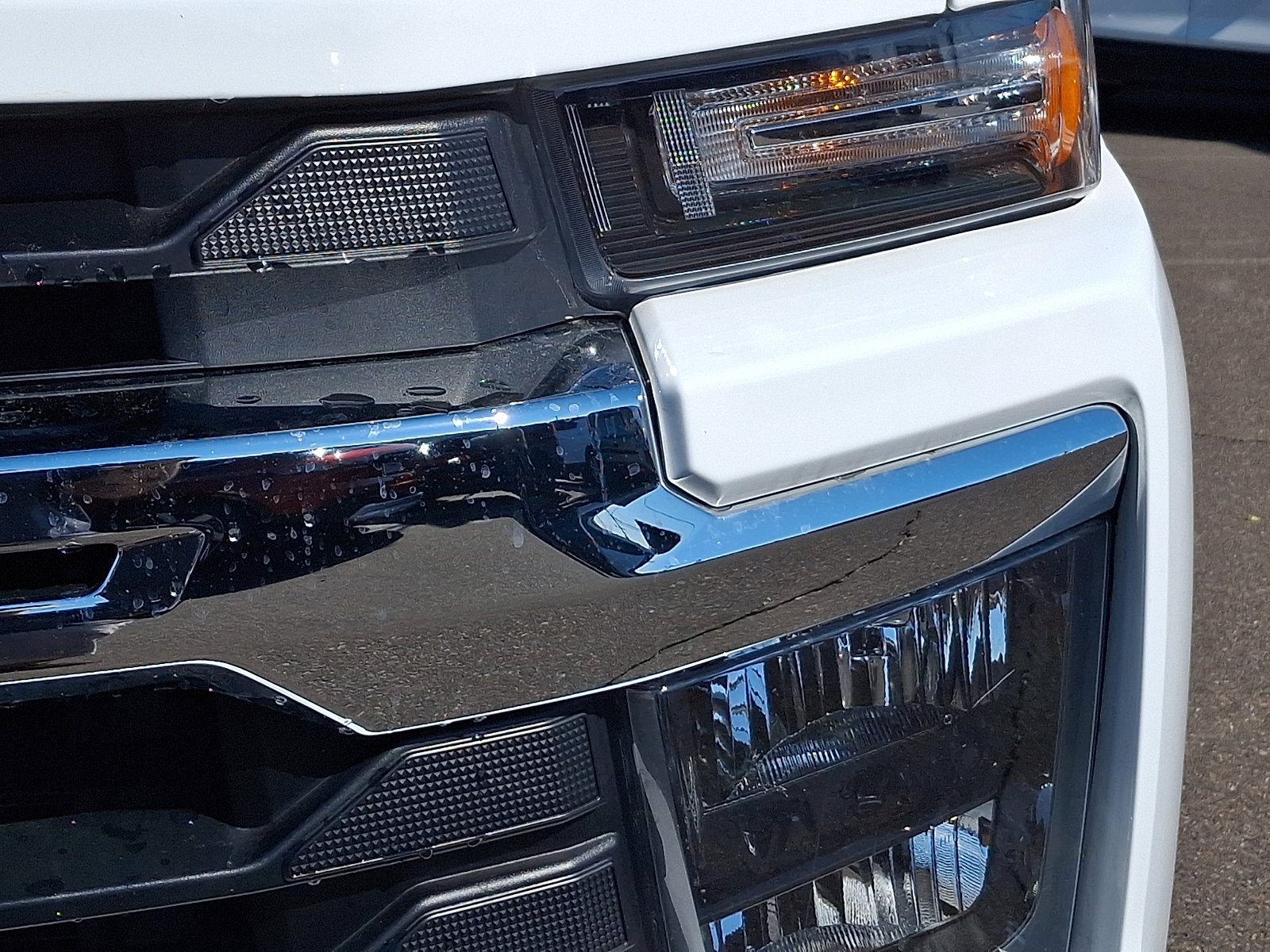 Used 2025 Chevrolet Silverado 2500 LT w/ Convenience Package AWD/4WD image 9