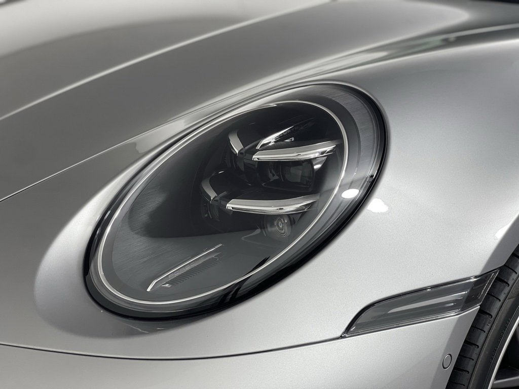 Certified 2025 Porsche 911 Carrera image 15