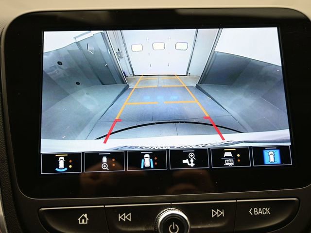 Used 2023 Chevrolet Equinox LT image 44