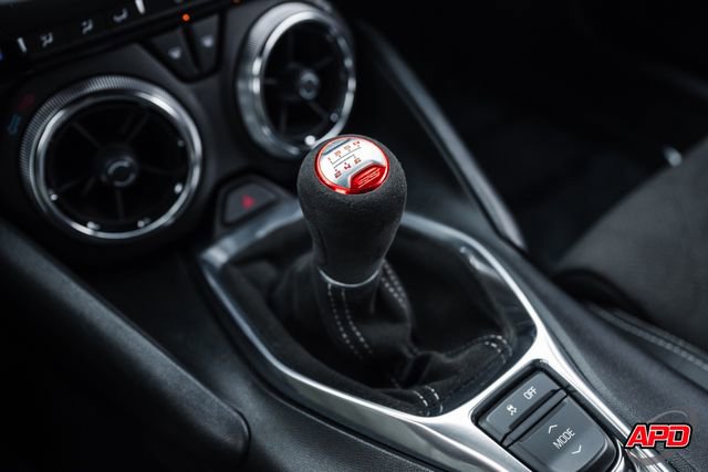 Used 2018 Chevrolet Camaro SS image 12