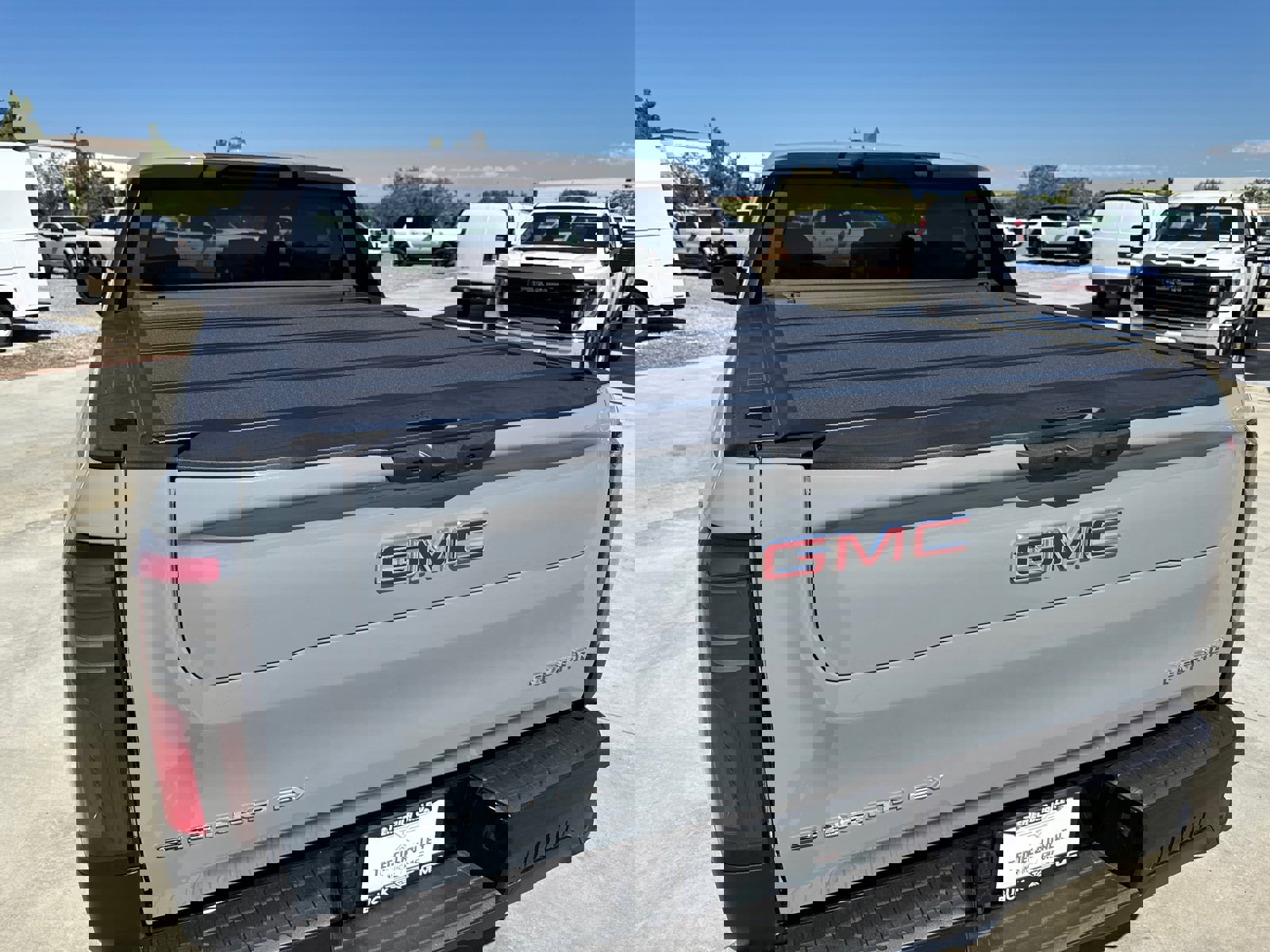 Used 2026 GMC Sierra EV Elevation image 10