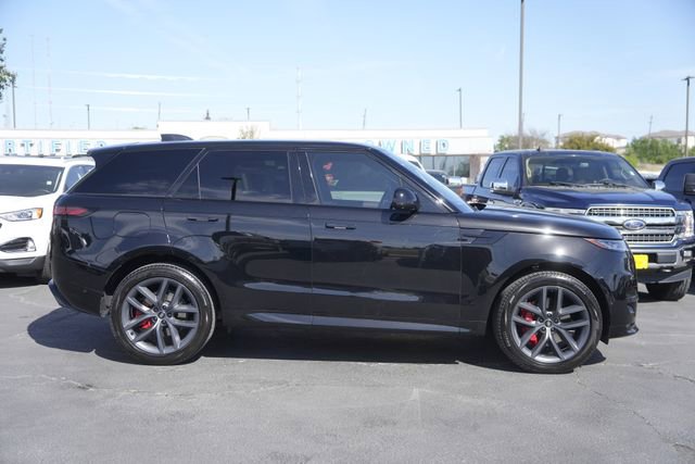Used 2024 Land Rover Range Rover Sport Dynamic SE image 5