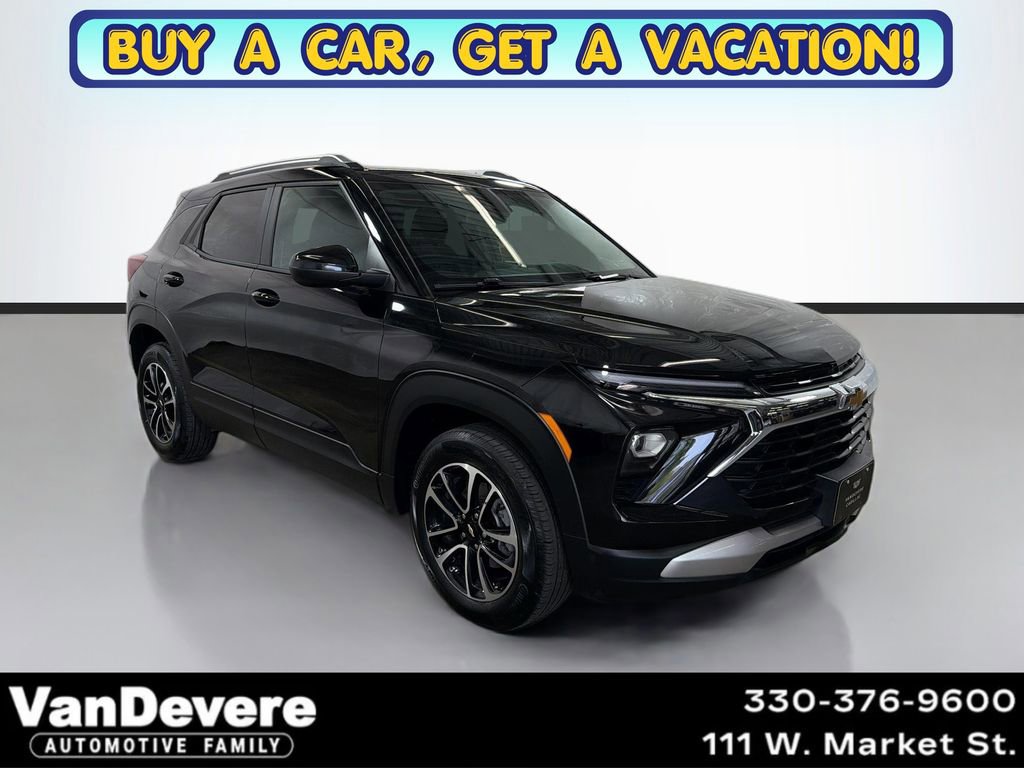 Used 2025 Chevrolet TrailBlazer LT AWD/4WD image 1