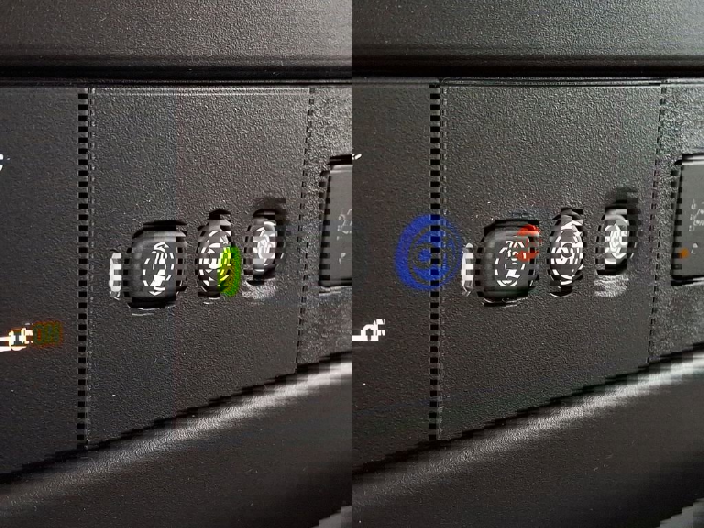 New 2025 Chevrolet Express 3500 w/ Driver Convenience Package image 14