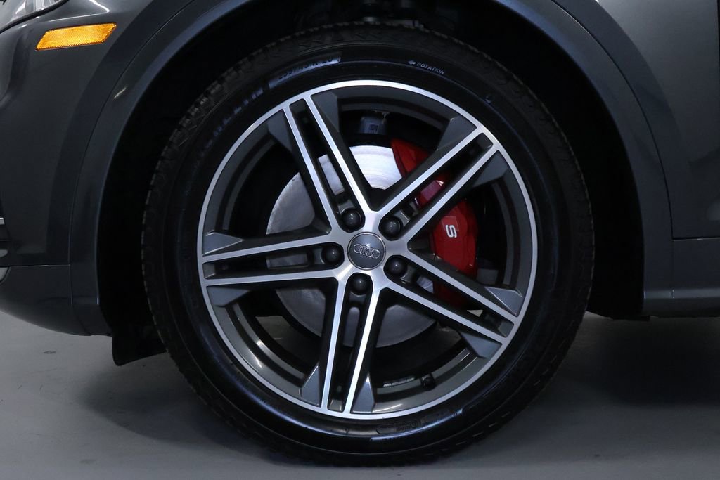 Used 2018 Audi SQ5 Premium Plus w/ S Sport Package image 37