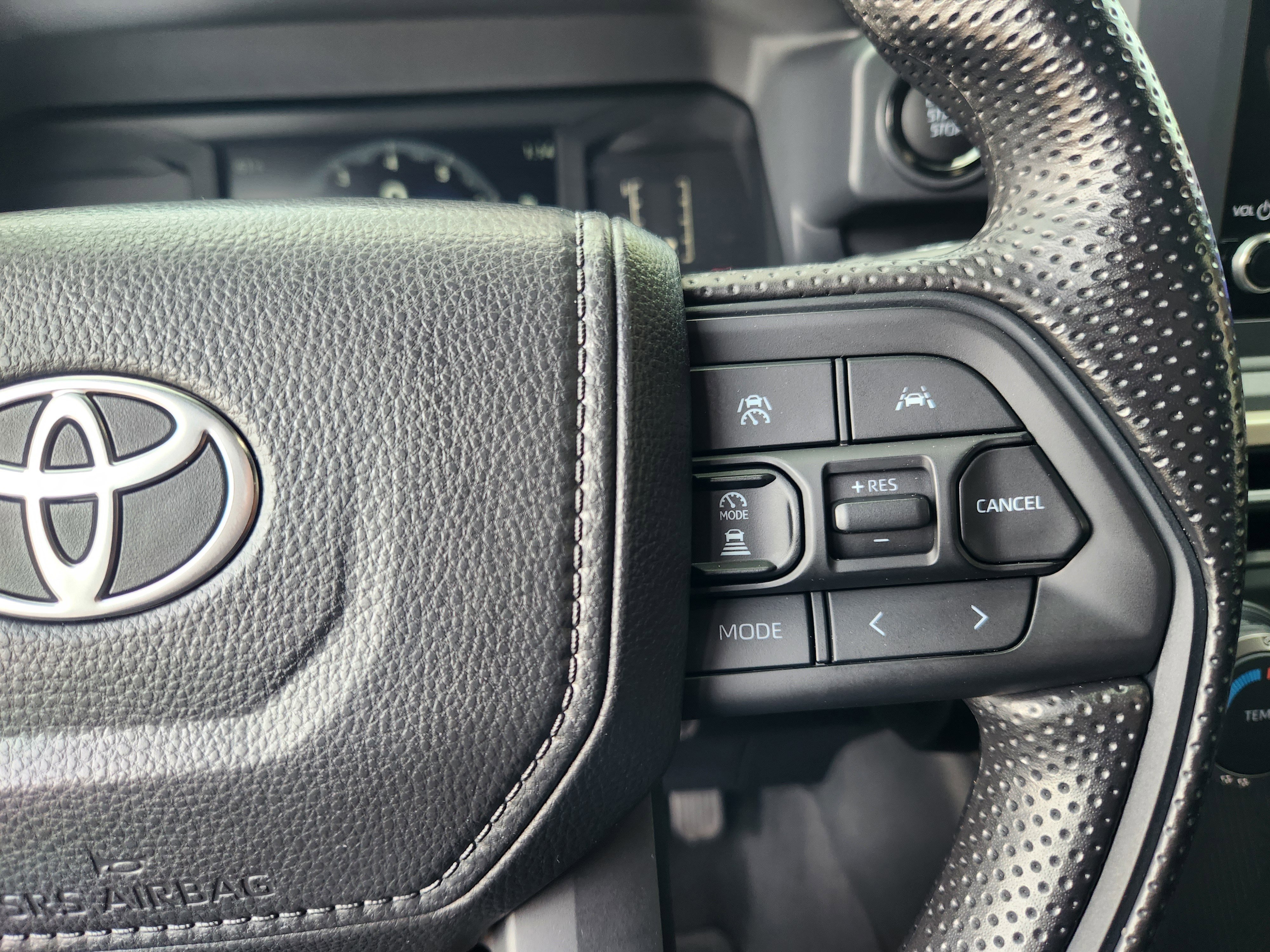 Certified 2025 Toyota Tacoma SR image 19