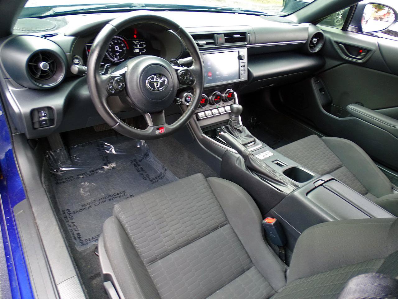 Used 2022 Toyota GR86 RWD image 19