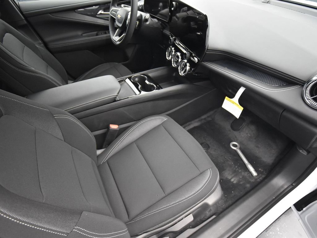 New 2026 Chevrolet Blazer EV LT image 11