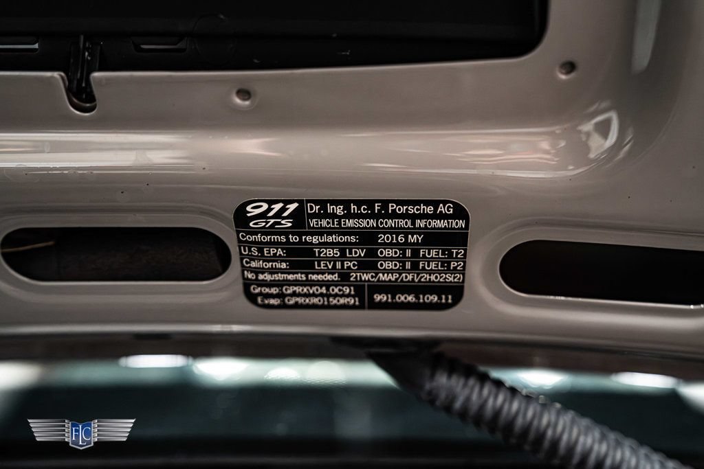 Used 2016 Porsche 911 GT3 RS image 42