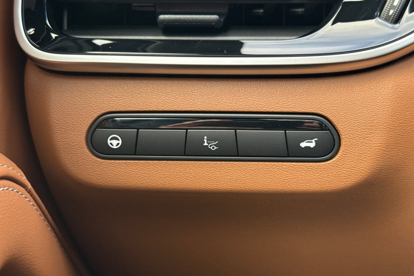 New 2026 INFINITI QX60 Autograph w/ Dark Cargo Package image 28