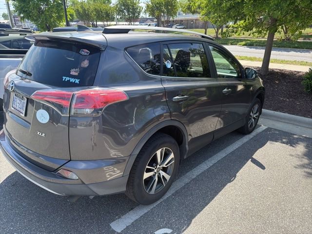 Used 2017 Toyota RAV4 XLE FWD image 8