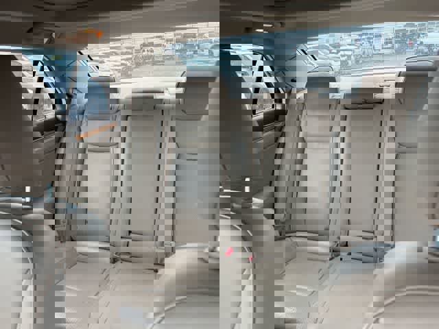 Used 2013 Chrysler 300 C w/ Beats Audio Group image 5