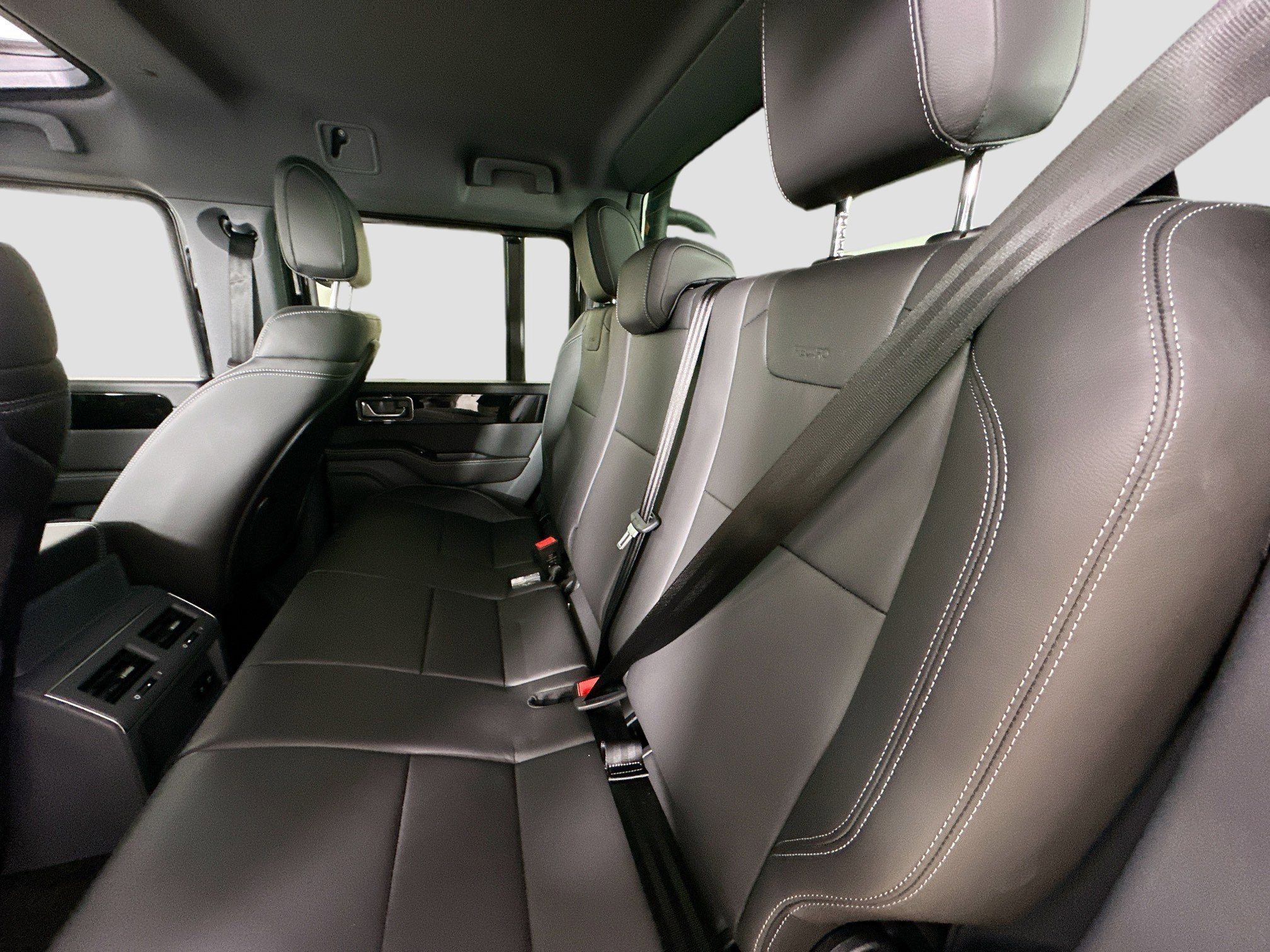 New 2026 INEOS Grenadier Quartermaster AWD/4WD image 37