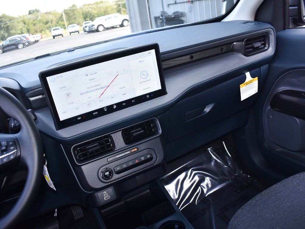 New 2025 Ford Maverick XL w/ 4K Tow Package image 15