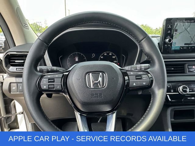 Used 2025 Honda Pilot Touring image 9