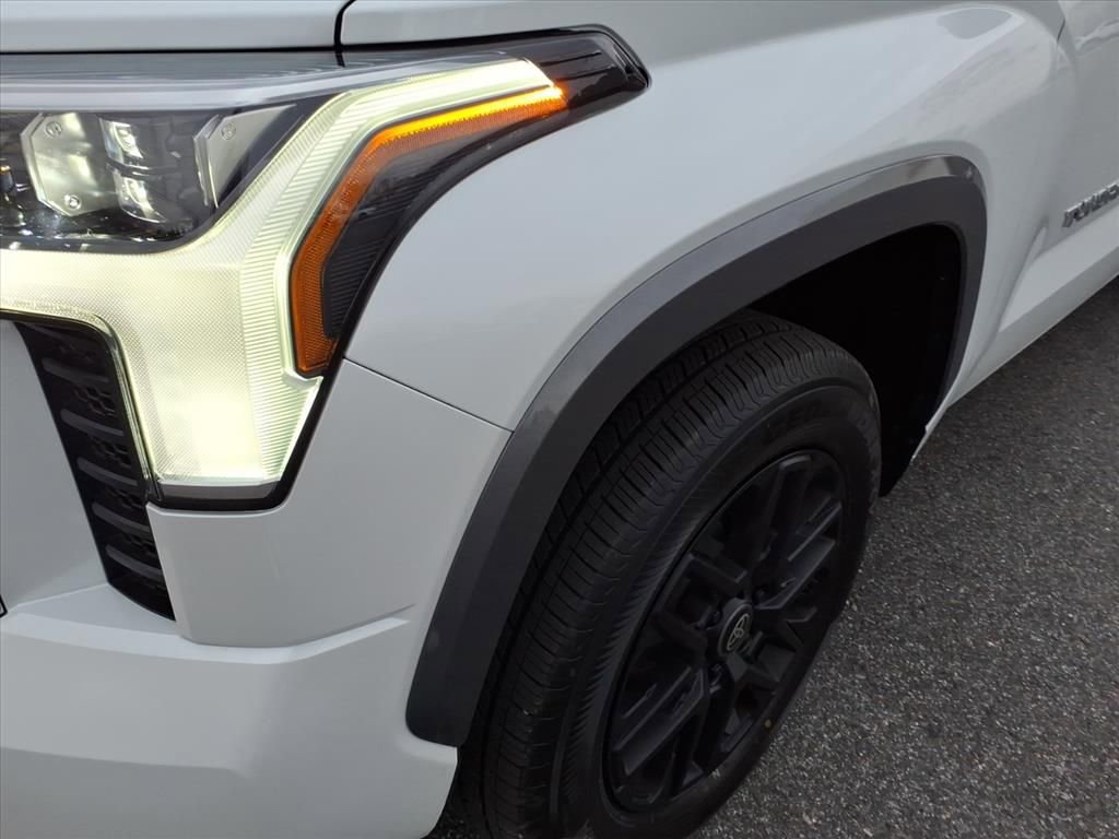 Used 2024 Toyota Tundra Limited image 8