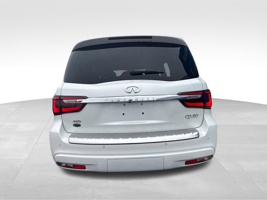 Used 2024 INFINITI QX80 Sensory w/ Cargo Package AWD/4WD image 4