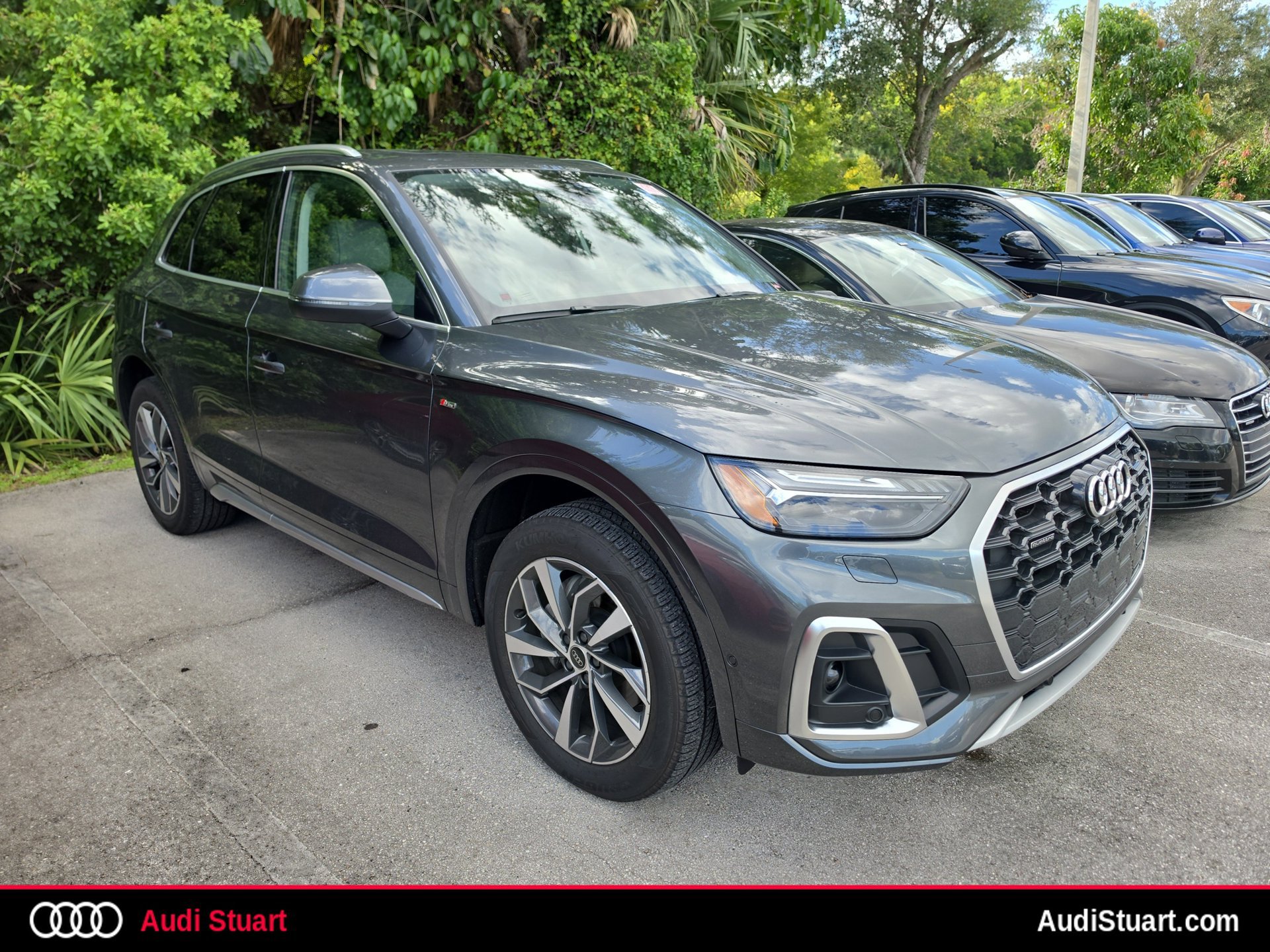 Used 2024 Audi Q5 2.0T Prestige w/ Prestige Package