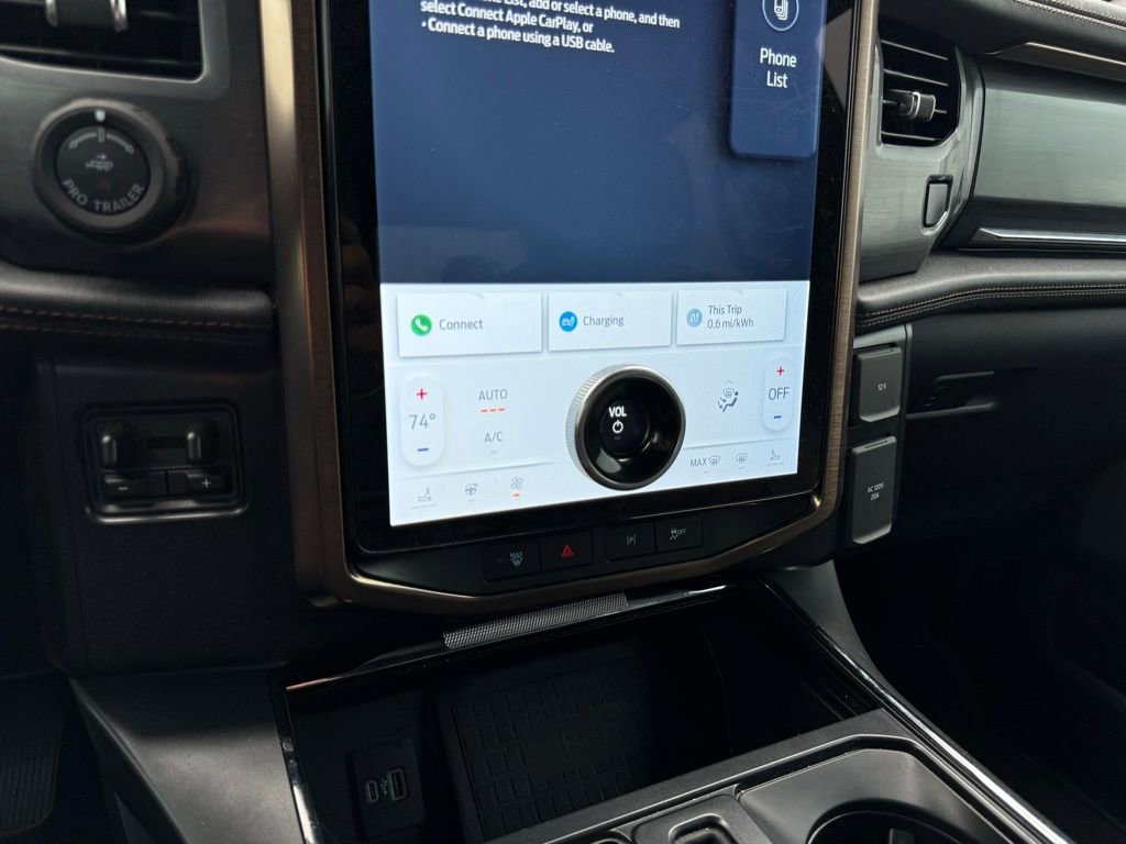 Certified 2022 Ford F150 Lightning Lariat w/ Equipment Group 511A High image 18