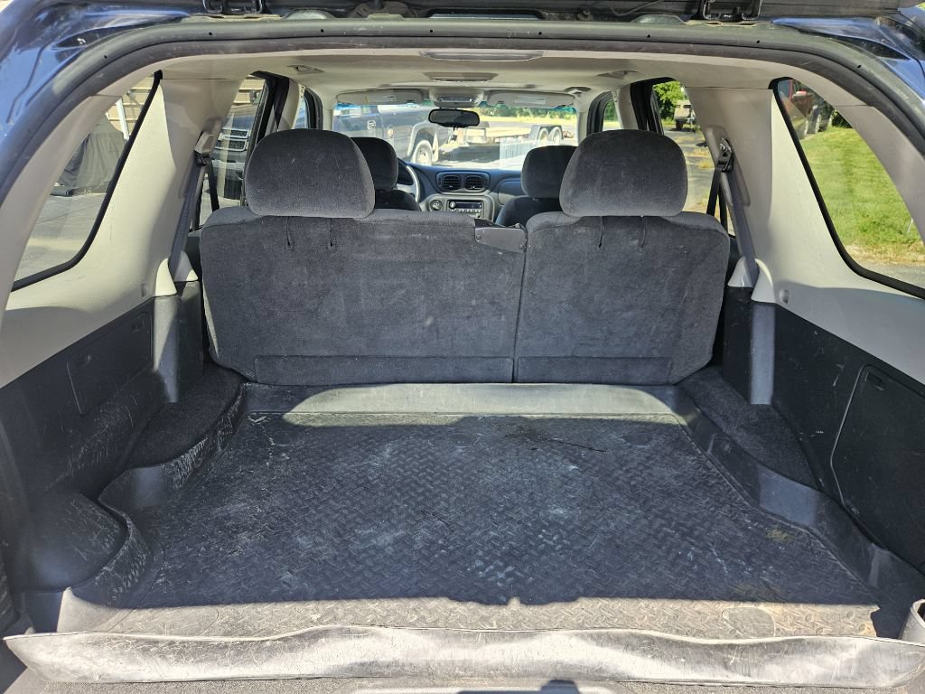 Used 2009 Chevrolet TrailBlazer LT w/ Sun And Sound Package AWD/4WD image 18