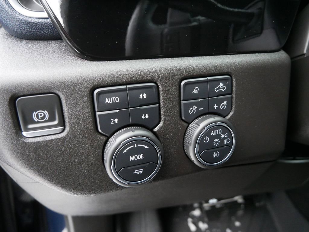 Used 2022 Chevrolet Silverado 1500 High Country image 18