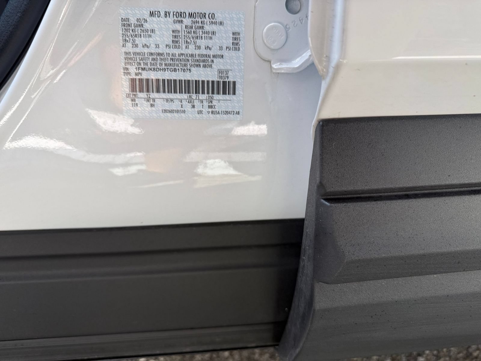 Used 2026 Ford Explorer Active AWD/4WD image 30
