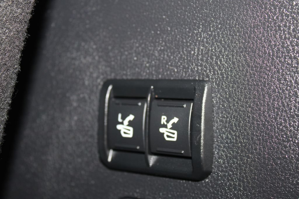 Certified 2023 Toyota Sequoia Platinum AWD/4WD image 71