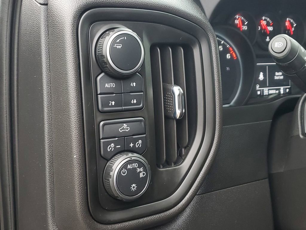Used 2023 Chevrolet Silverado 1500 Custom Trail Boss image 23