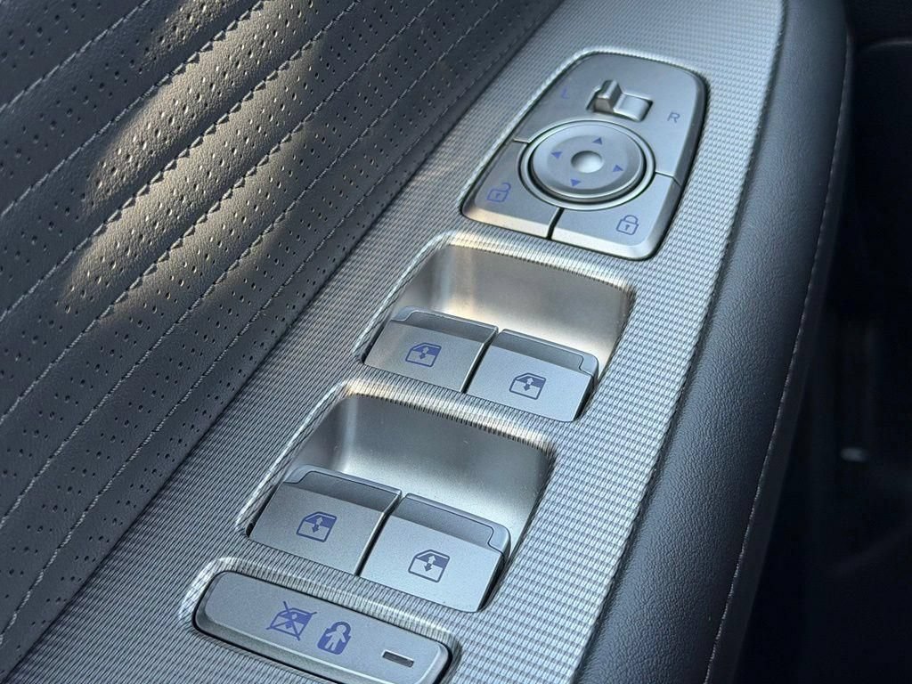 Used 2024 Hyundai Palisade Calligraphy AWD/4WD image 23