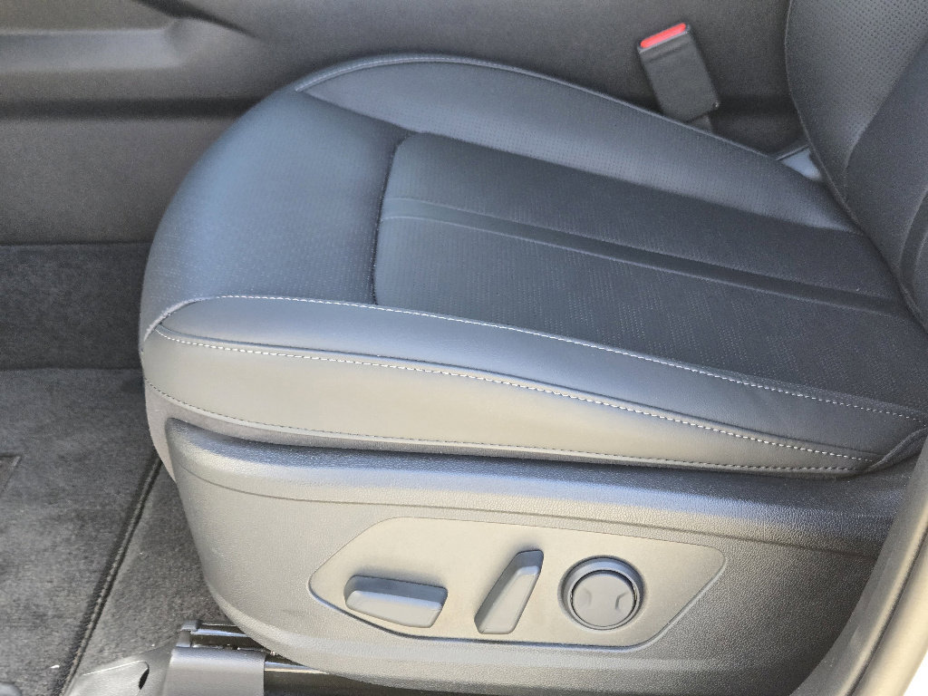 New 2026 Kia Sorento SX image 17