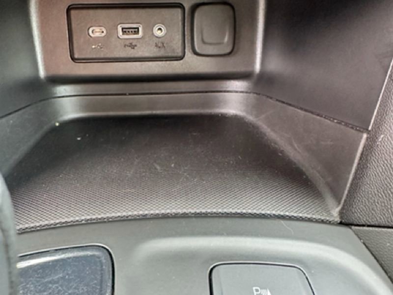 Used 2024 Chevrolet Equinox RS w/ LPO, Floor Liner Package FWD image 16