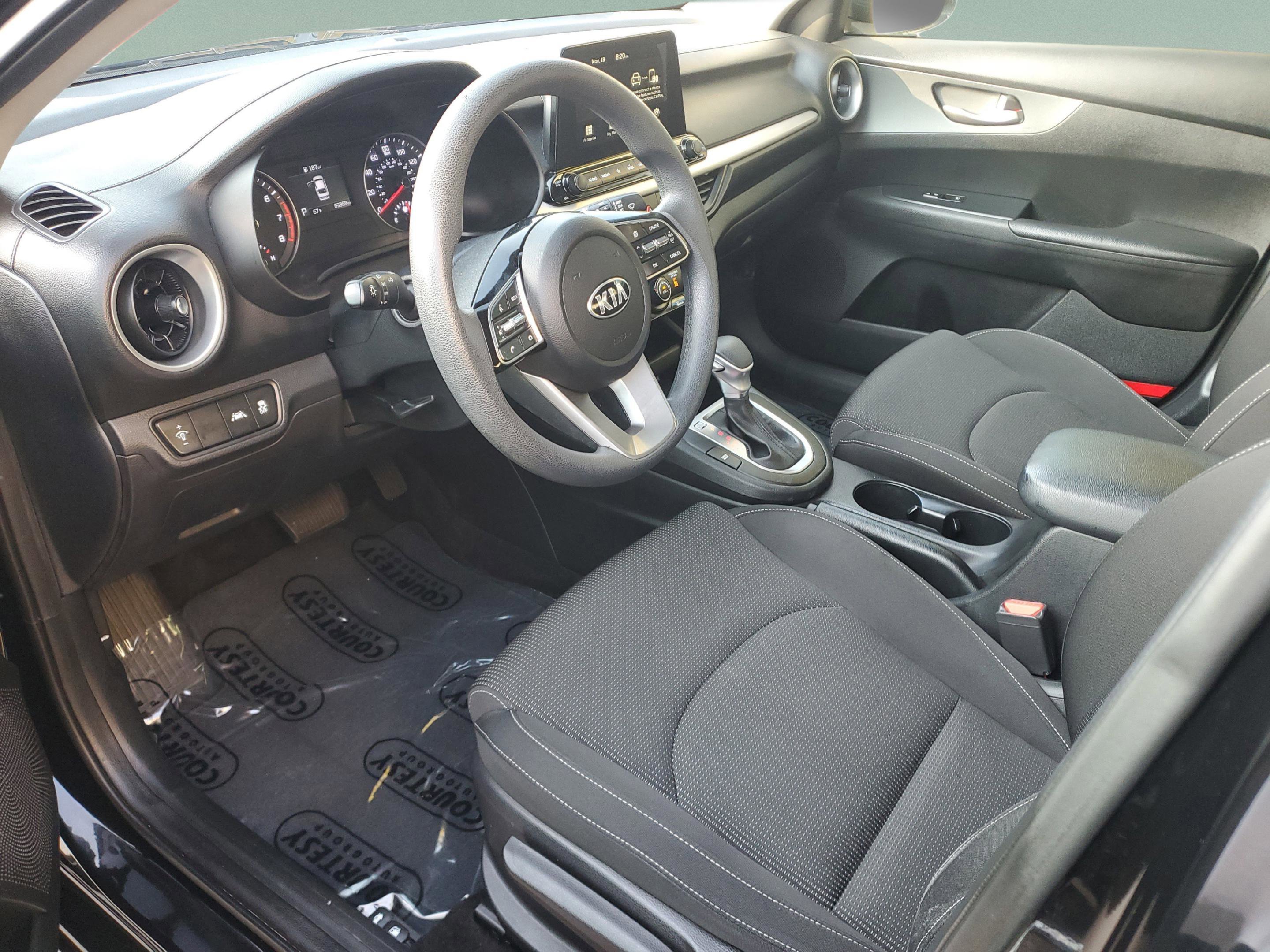 Used 2021 Kia Forte LXS image 12