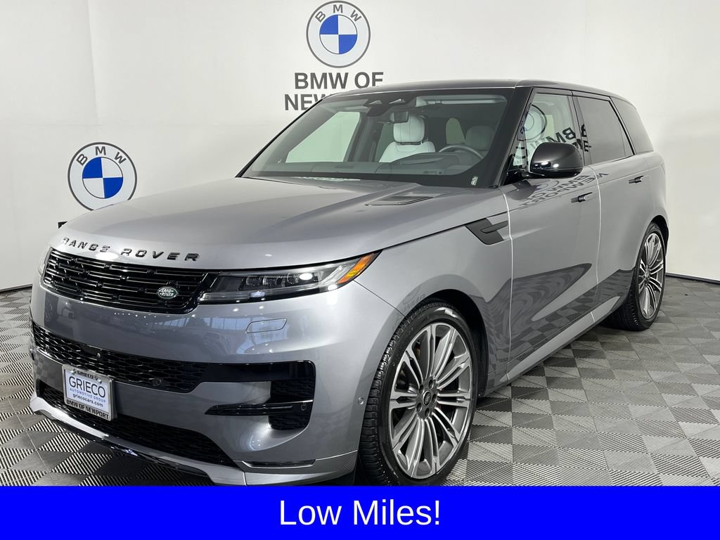 Used 2024 Land Rover Range Rover Sport Dynamic SE AWD/4WD image 3