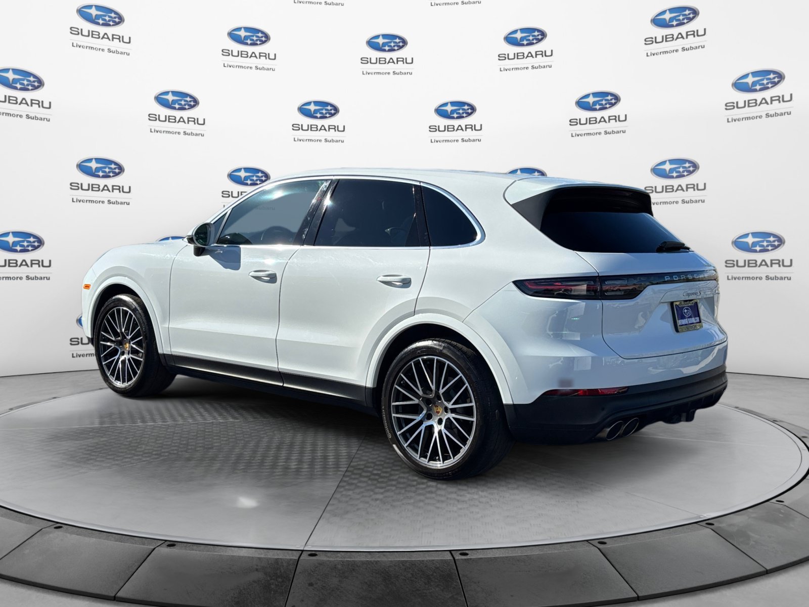 Used 2020 Porsche Cayenne S AWD/4WD image 4