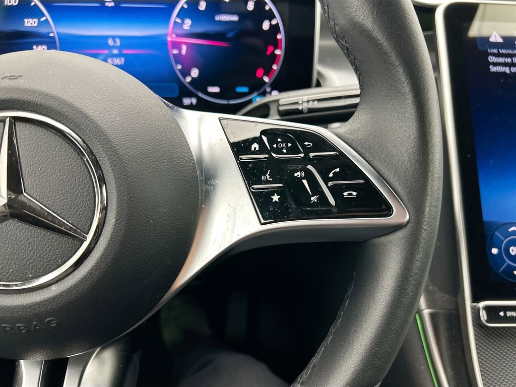 Certified 2025 Mercedes-Benz GLC 300 image 12