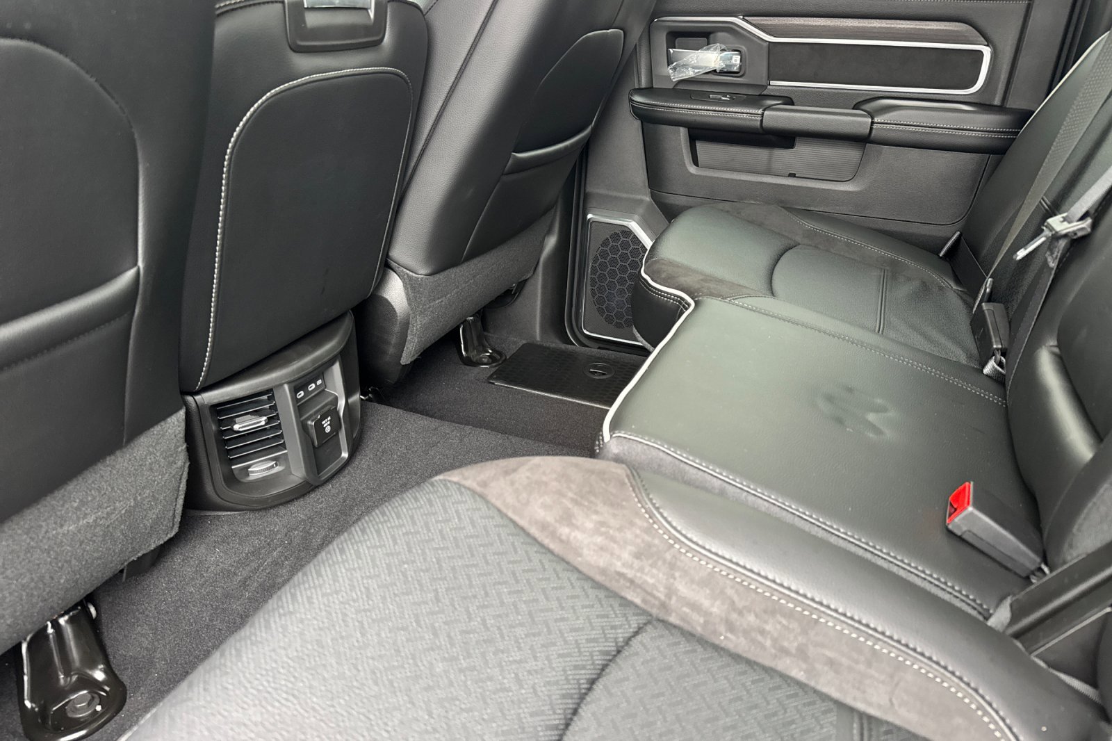 New 2026 RAM 3500 Laramie image 11