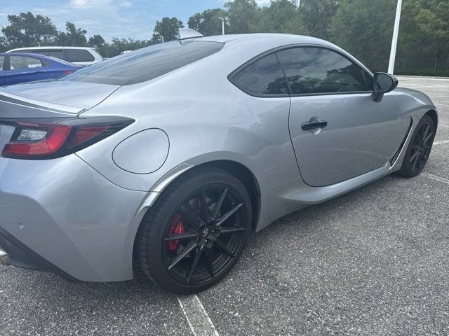 Used 2025 Toyota GR86 Premium w/ Performance Package RWD image 5