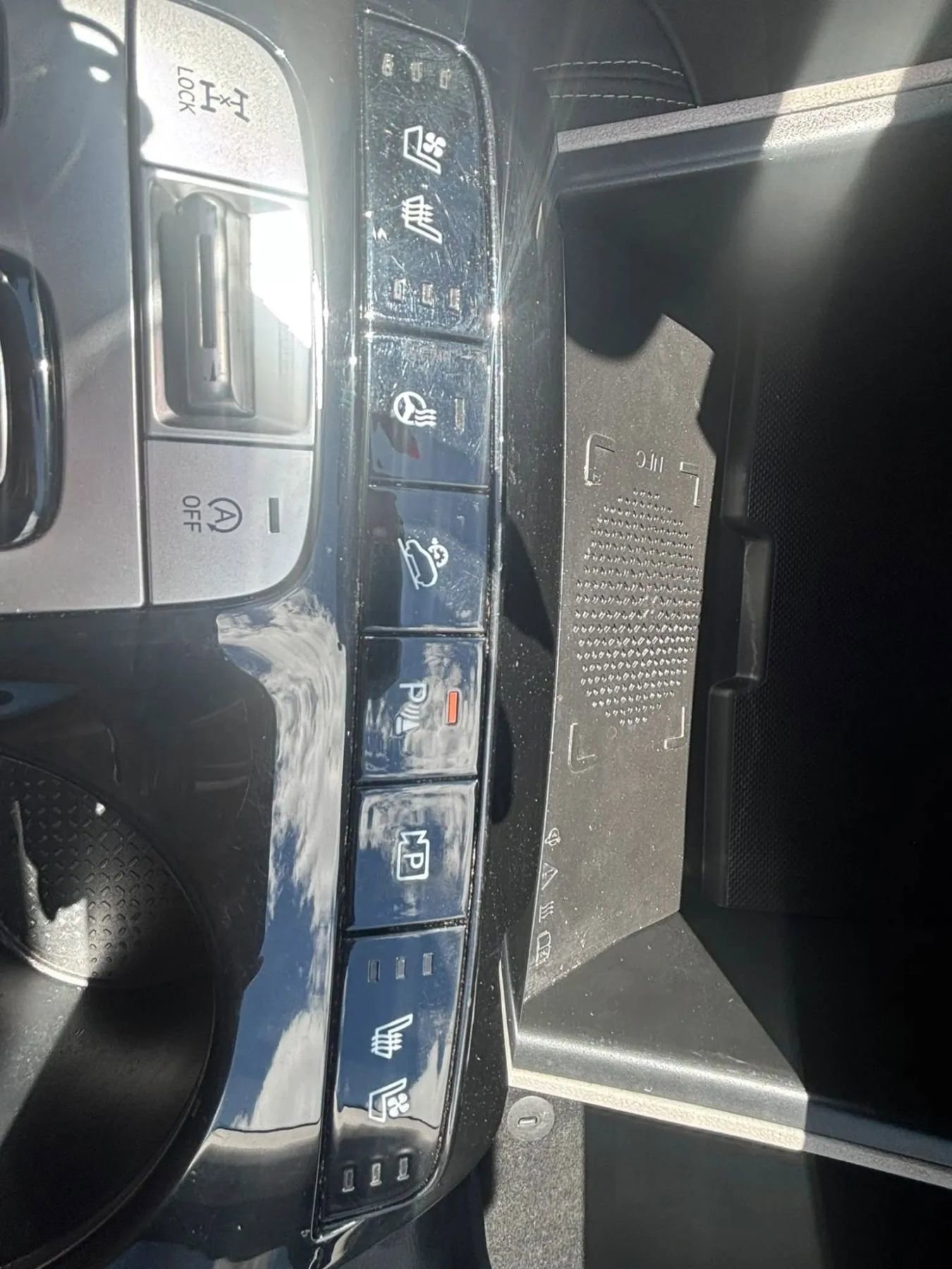 Used 2023 Hyundai Tucson Limited AWD/4WD image 19