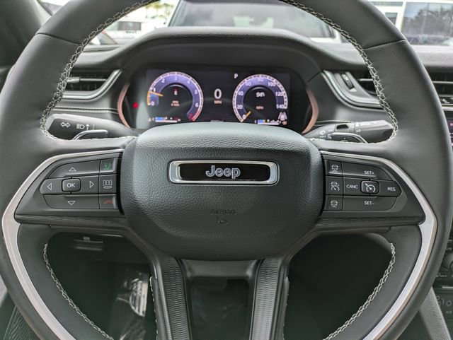 Certified 2024 Jeep Grand Cherokee Altitude image 20