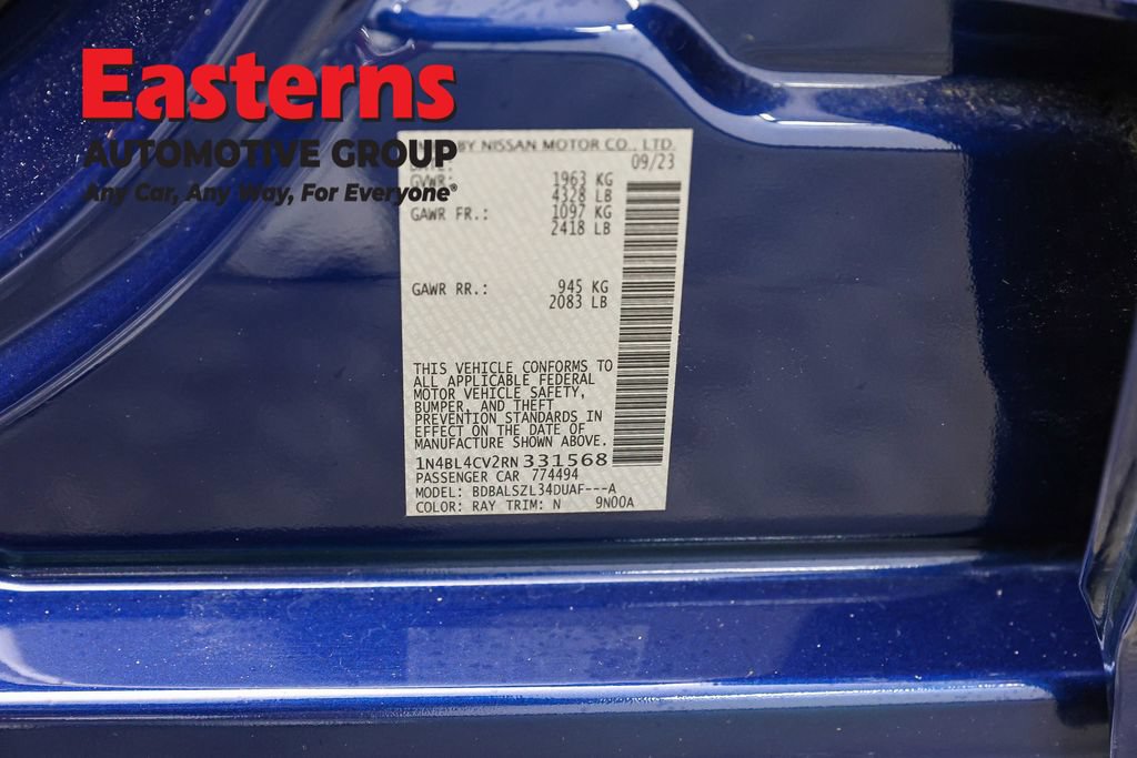 Used 2024 Nissan Altima 2.5 SR w/ SR Premium Package FWD image 36