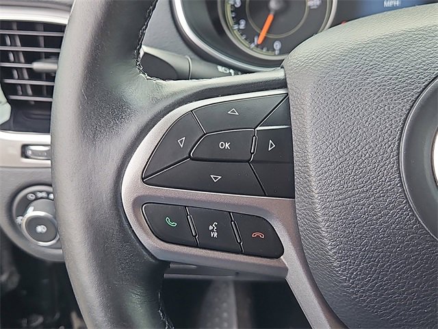 Used 2019 Jeep Cherokee Limited w/ Trailer Tow Group image 28